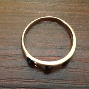 Rose gold & garnet ring